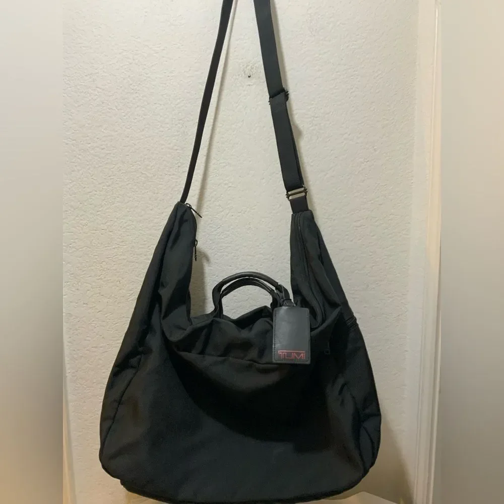 TUMI Black Ballistic Nylon Large Weekender Carry-On Lightweight Crossbody bag
